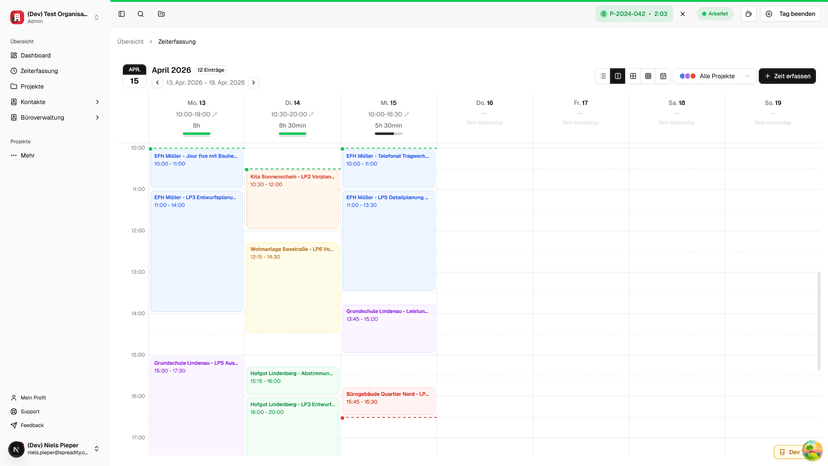 Kalenderansicht Screenshot von TimeEngineer Zeiterfassung UI